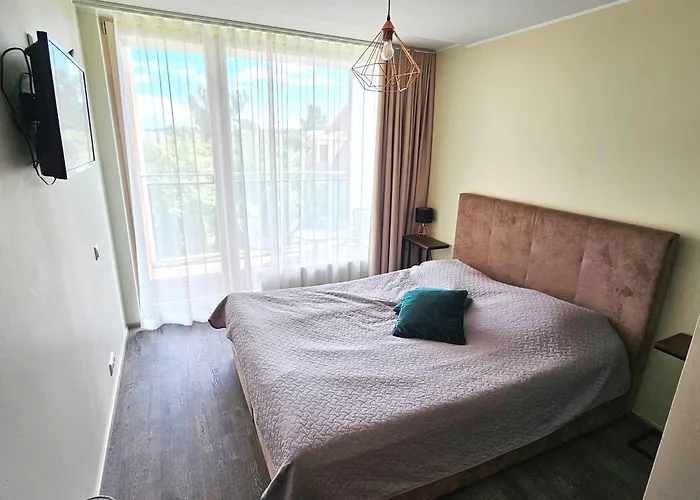 Aisa Apartments